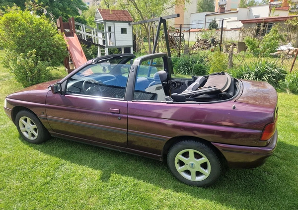 Ford Escort cena 3800 przebieg: 113150, rok produkcji 1993 z Golub-Dobrzyń małe 781